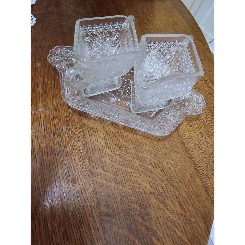 VTG Indiana Glass Sandwich Diamond Shaped Creamer and Sugar Set EAPG Beautiful!!